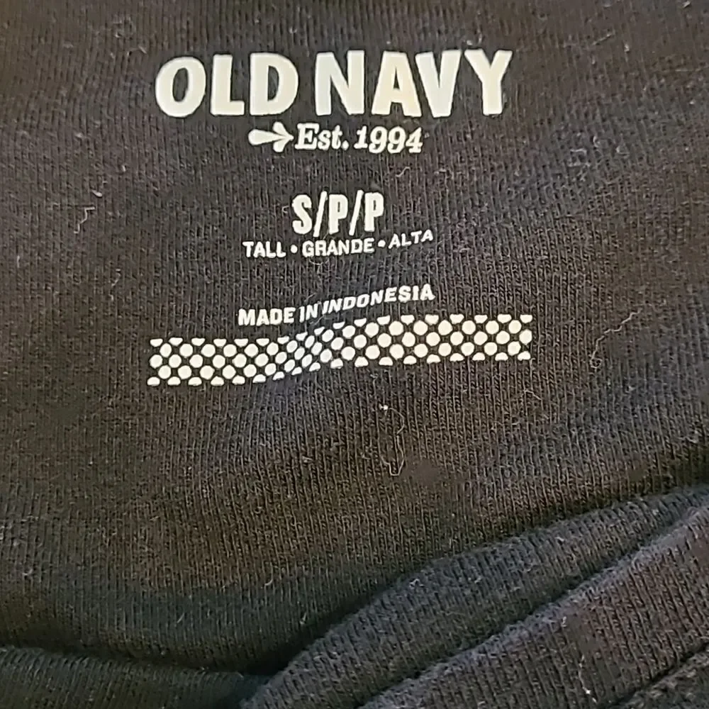Old Navy S/P/P tall  black longsleeved T shirt